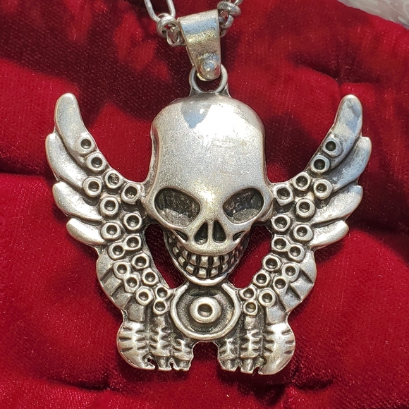 🔥"Flying Into Eternity" Skull Pendant🔥 - Picture 2 of 3